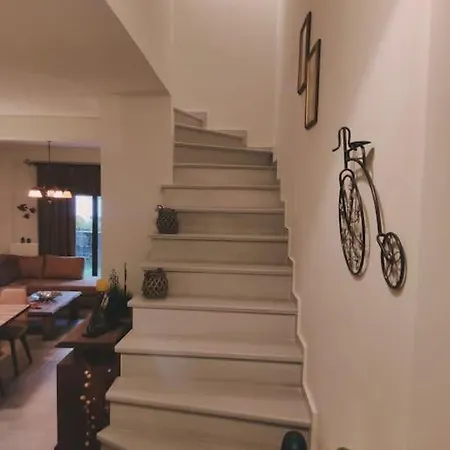 Central Stone House Villa *